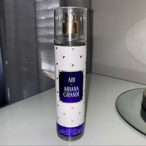 Ari body spray by Ariana Grande